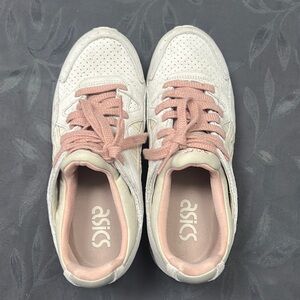 ASICS Gel-Lyte V Women’s Low Top Sneakers Size 6